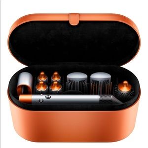 Dyson Airwrap Complete Styler Limited Edition Copper Gift Set